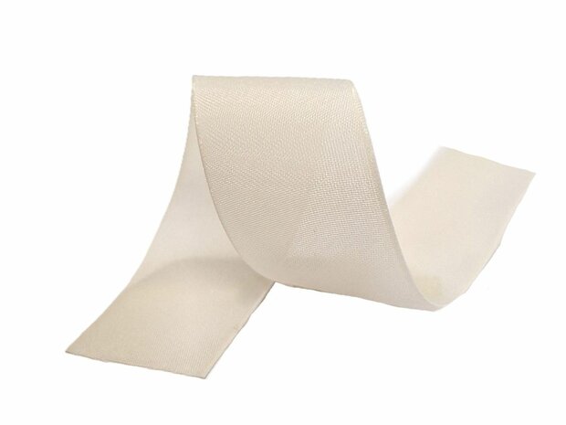 Vir&eacute; lint ivoor