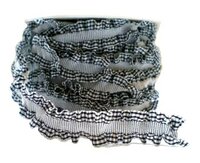 Zwart geruit roezel lint