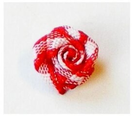 Roosjes rood geruit.